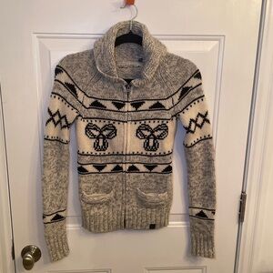 ARITZIA TNA Cowichan Lambswool Knit Cardigan Sweater with Zipper